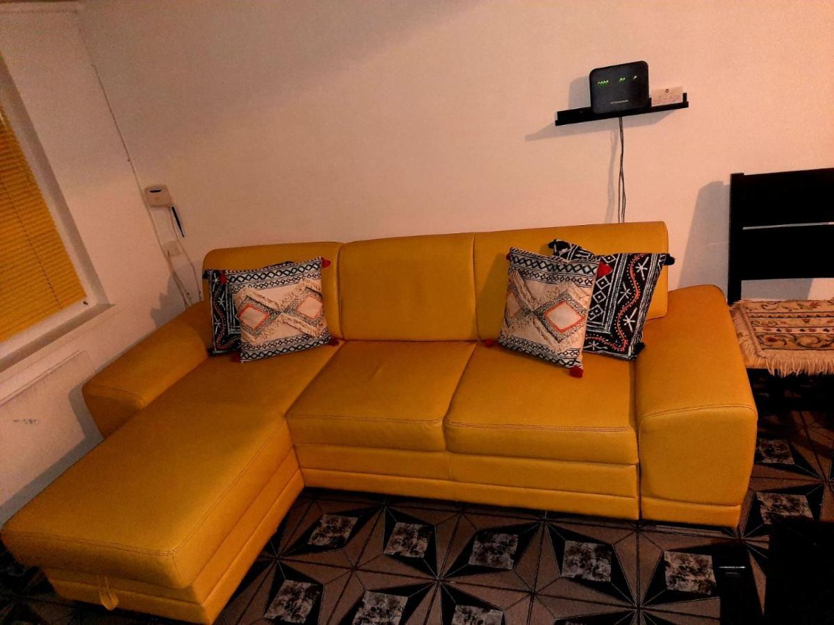 Apartment Міа Warna Zewnętrze zdjęcie