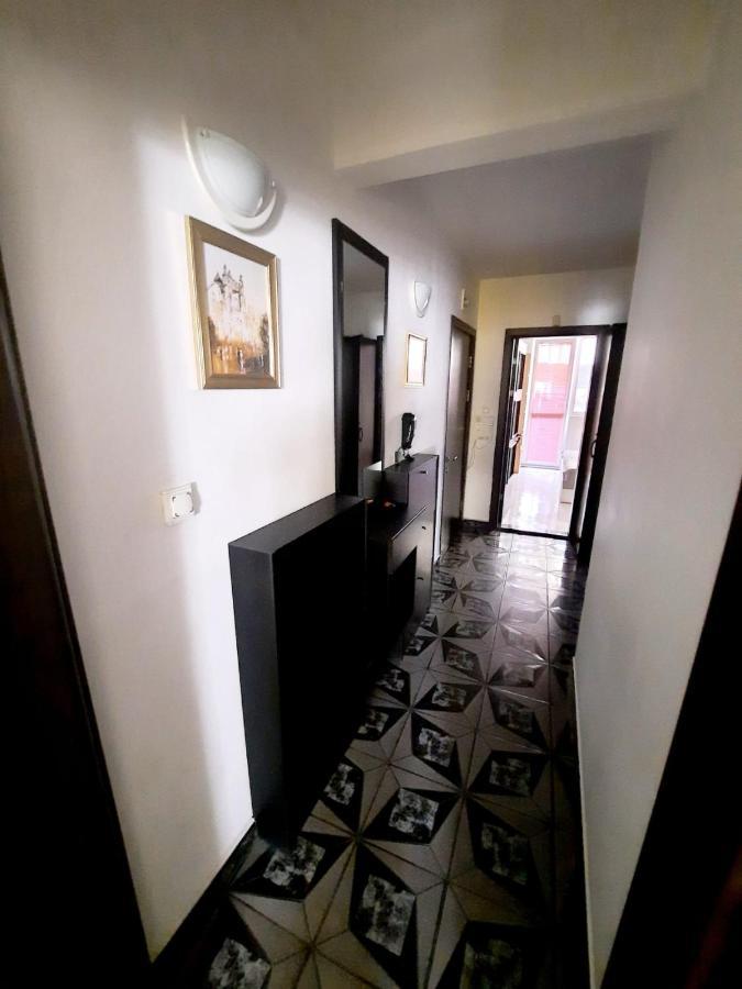 Apartment Міа Warna Zewnętrze zdjęcie